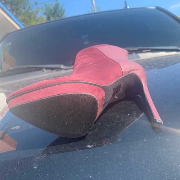 “PAPERfox”/stilettos - Picture 3 of 4